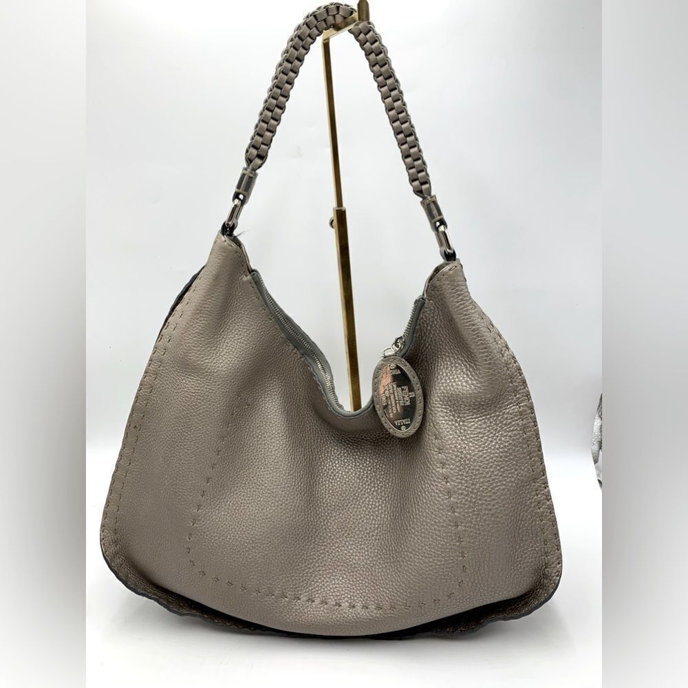 Auth Fendi Large Petro Cuoio Romano Selleria Leather Hobo Bag Preloved